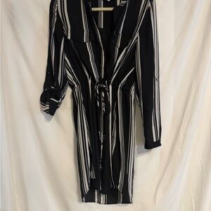 DR2 Black and White Striped Long Sleeve Dress